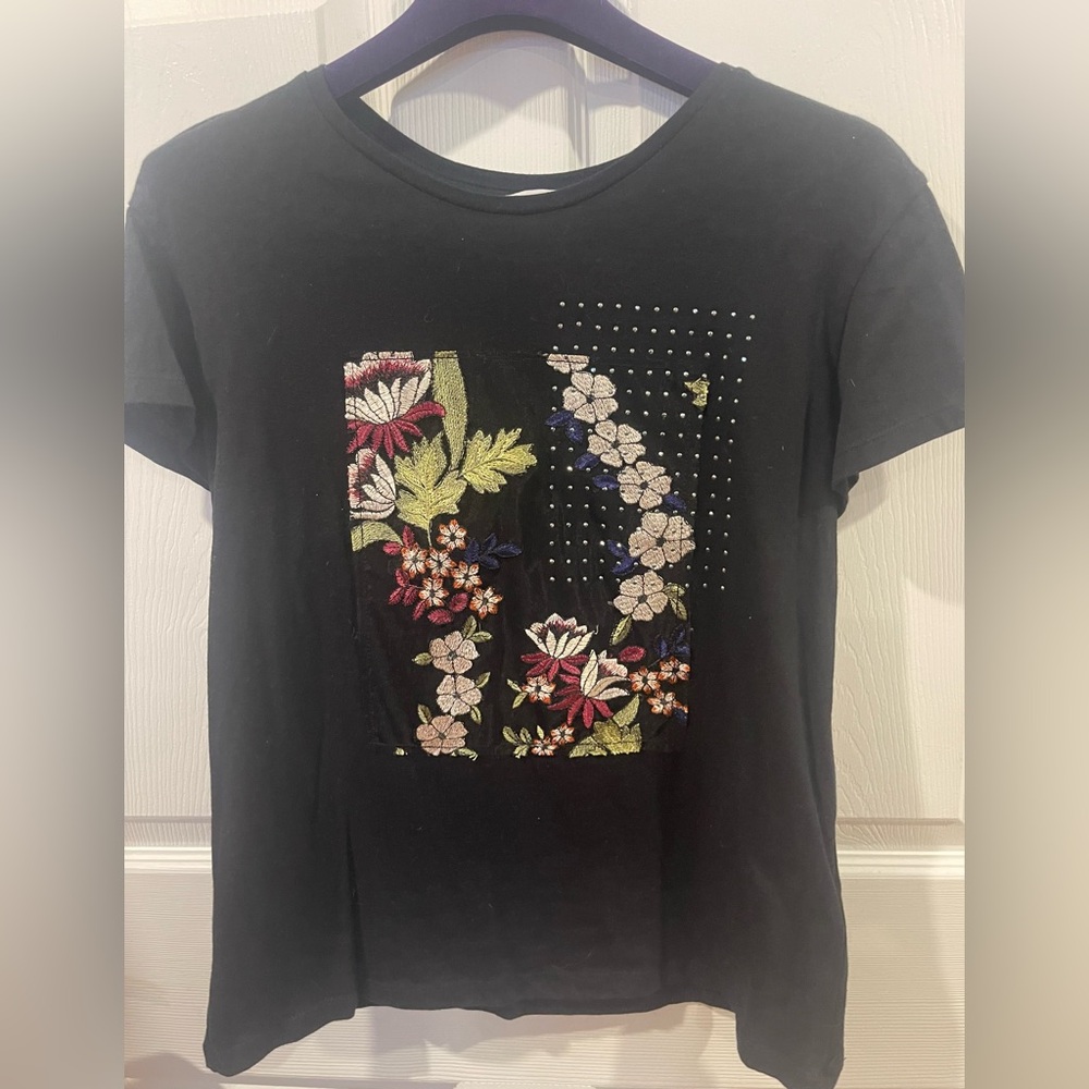 Zara made in Portugal Floral Embroidered Black Women's t-shirt small